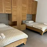Aparthotel Escape