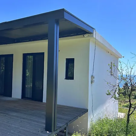 Apart-hotel Escape Dhërmi