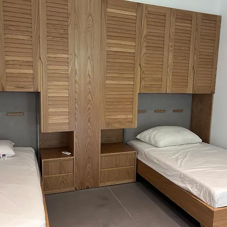 Escape Aparthotel Dhermi
