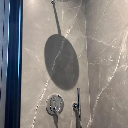 Aparthotel Escape *
