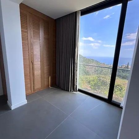 Escape Aparthotel Dhermi