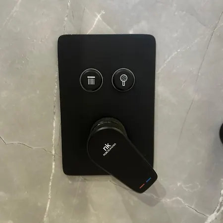 아파트호텔 Escape Dhërmi