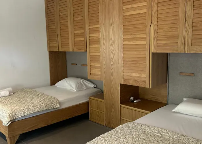 Aparthotel Escape 3*